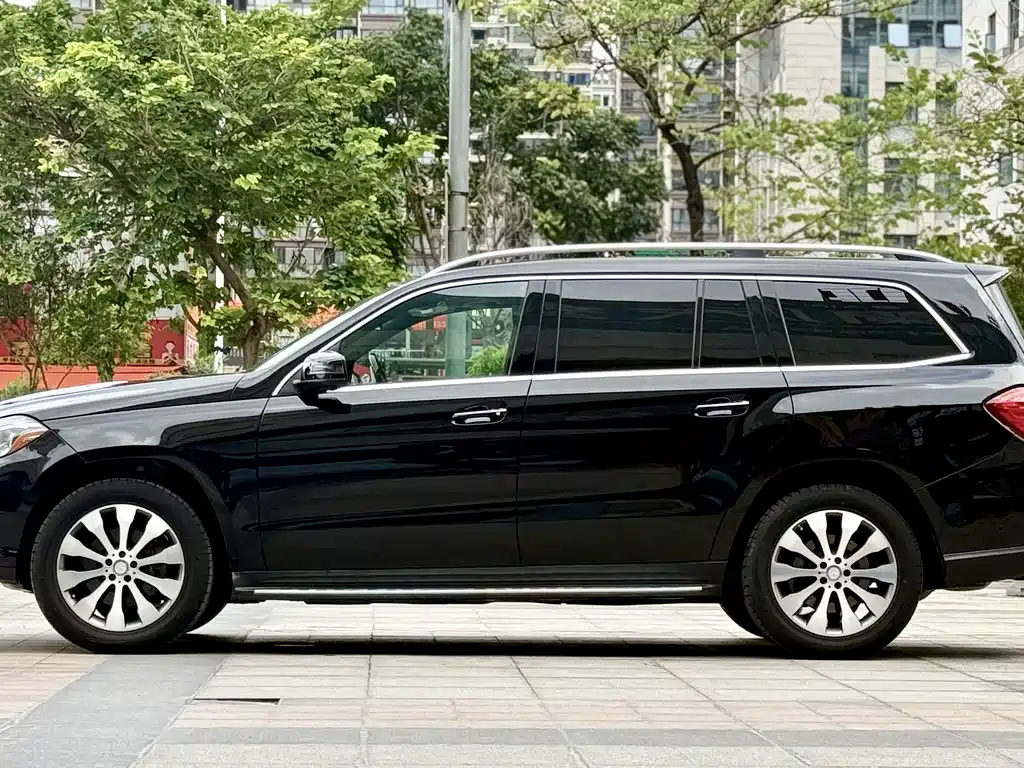 Mercedes-Benz GLS 2017 — фото 5
