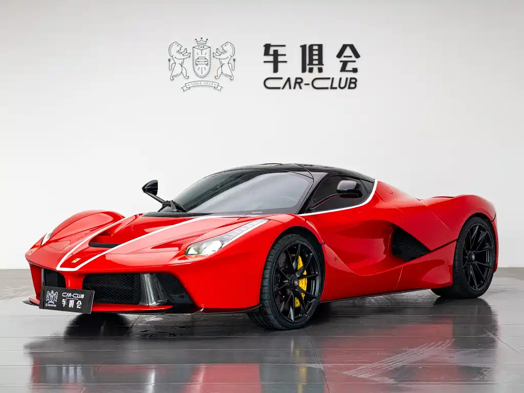 Ferrari LaFerrari 2015 — фото 1