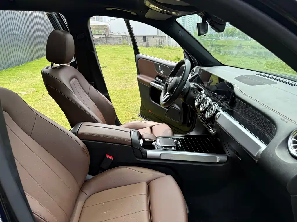 Mercedes-Benz GLB 2020 — фото 12
