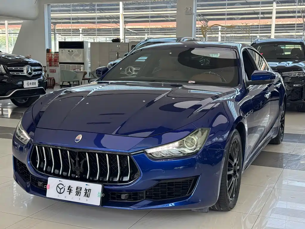 Maserati Ghibli 2019 — фото 1