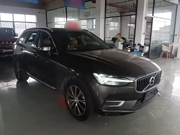 Volvo XC60 2021