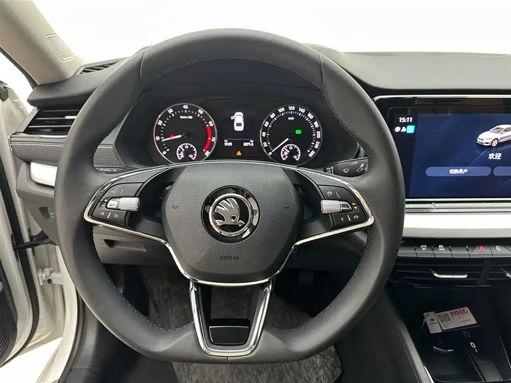 Skoda Octavia 2024 — фото 11