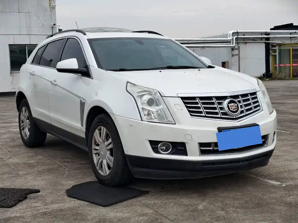 Cadillac SRX 2013 — фото 3