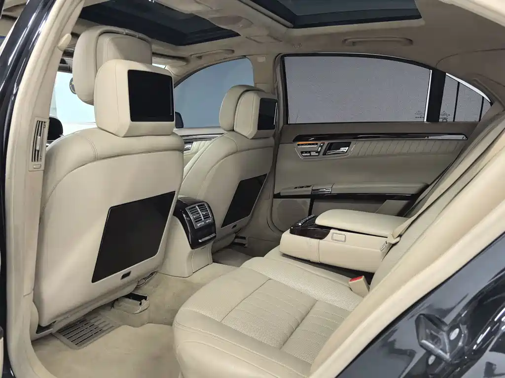 Mercedes-Benz S-Class 2011 — фото 6