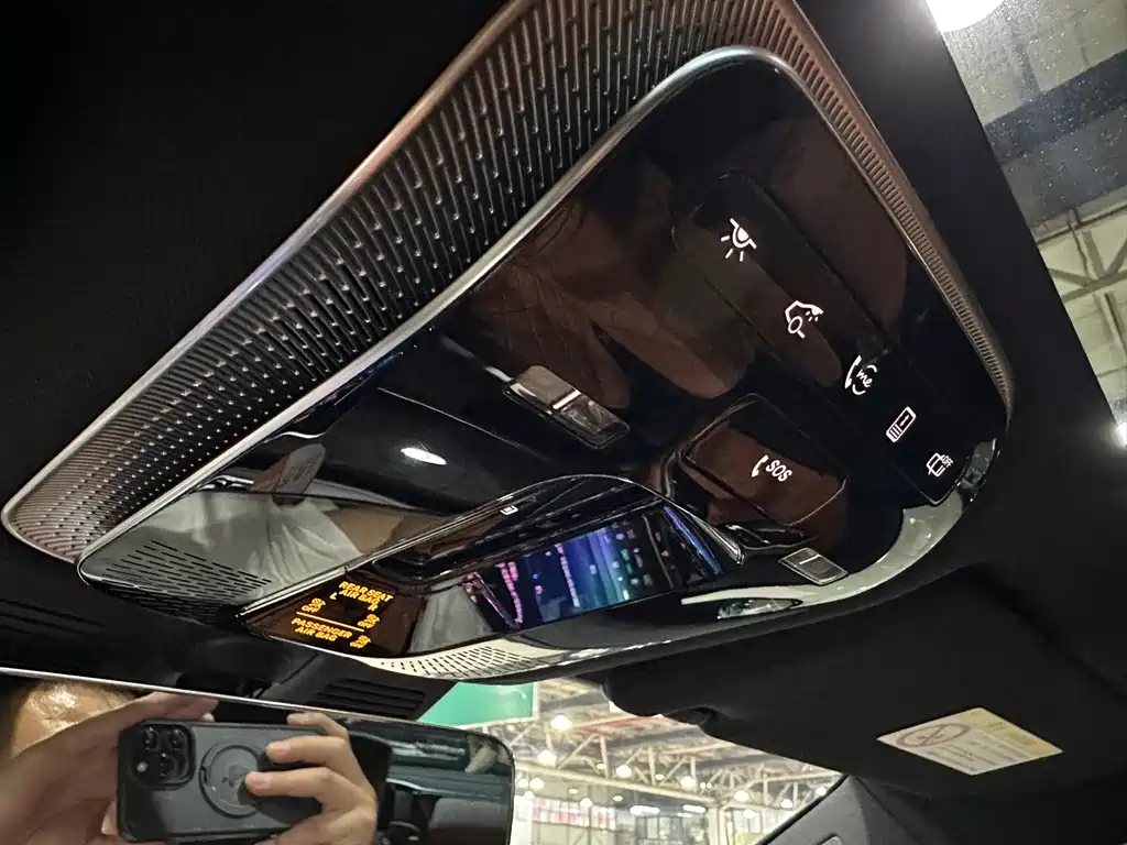 Mercedes-Benz Maybach S-Class 2025 — фото 14