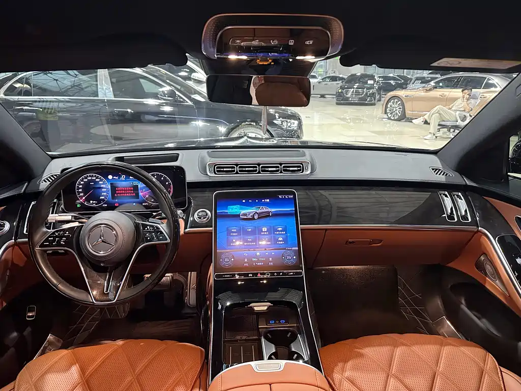 Mercedes-Benz Maybach S-Class 2025 — фото 20