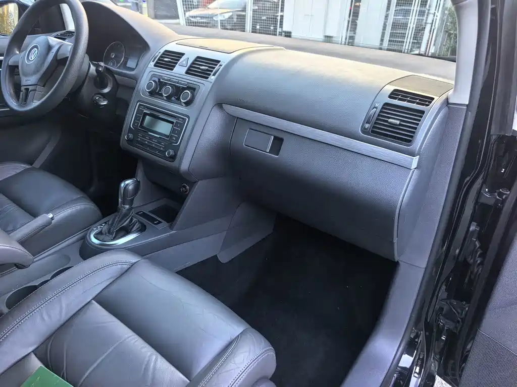 Volkswagen Touran 2014