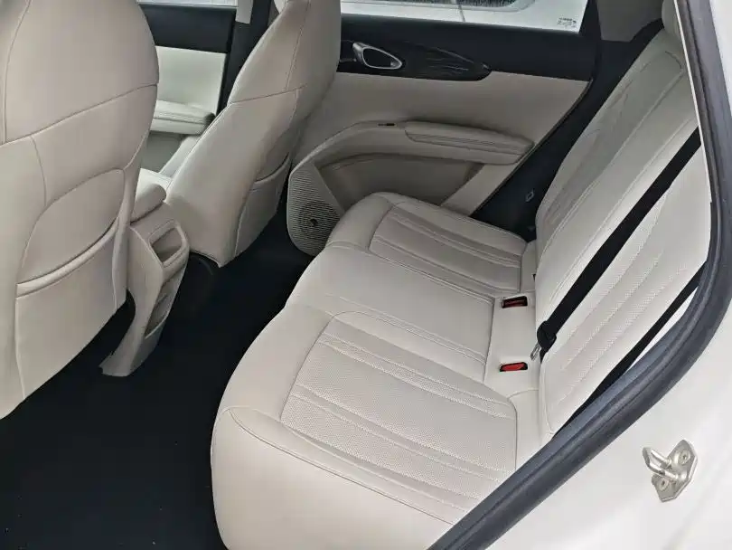 Geely Galaxy Starwish 2025