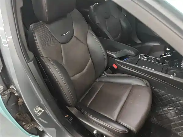 Cadillac CT5 2023