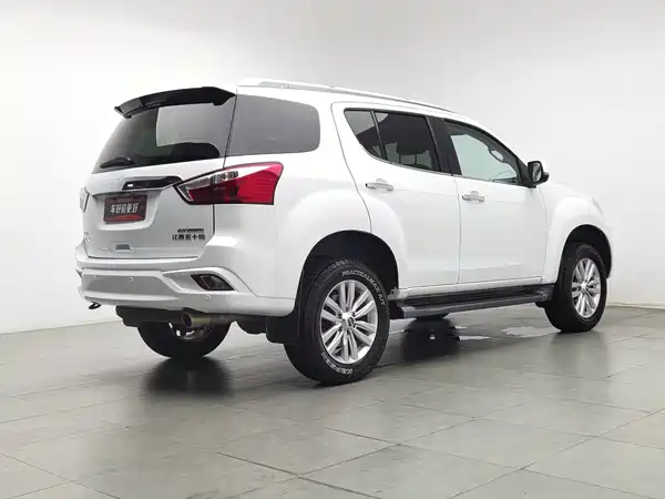 Isuzu Mu-X Shepherd 2023