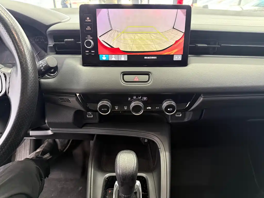 Honda Vezel 2023 — фото 11