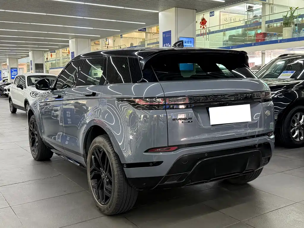 Land Rover Evoque 2021 — фото 6
