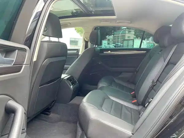 Volkswagen Phideon 2016