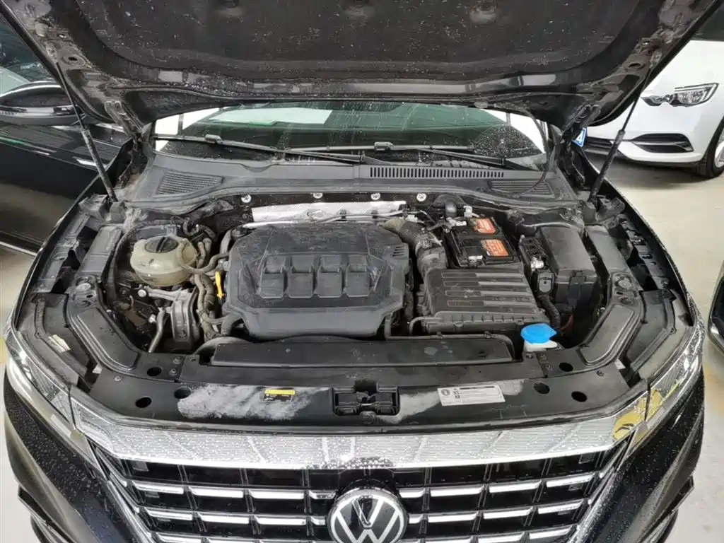Volkswagen Passat 2021 — фото 20