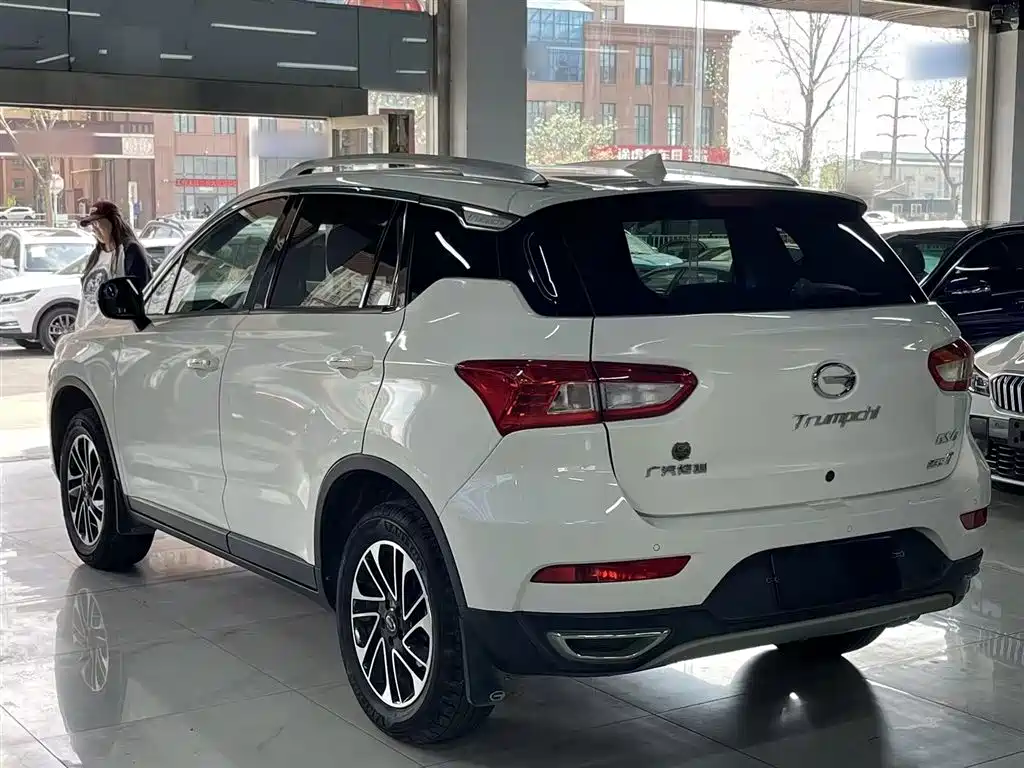 GAC Motor Trumpchi GS4 2018 — фото 5