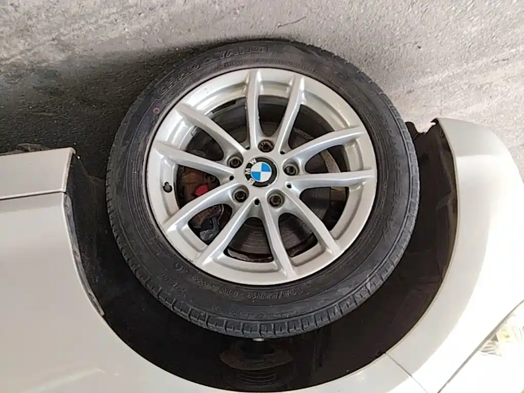 BMW 1 Series 2015 — фото 23