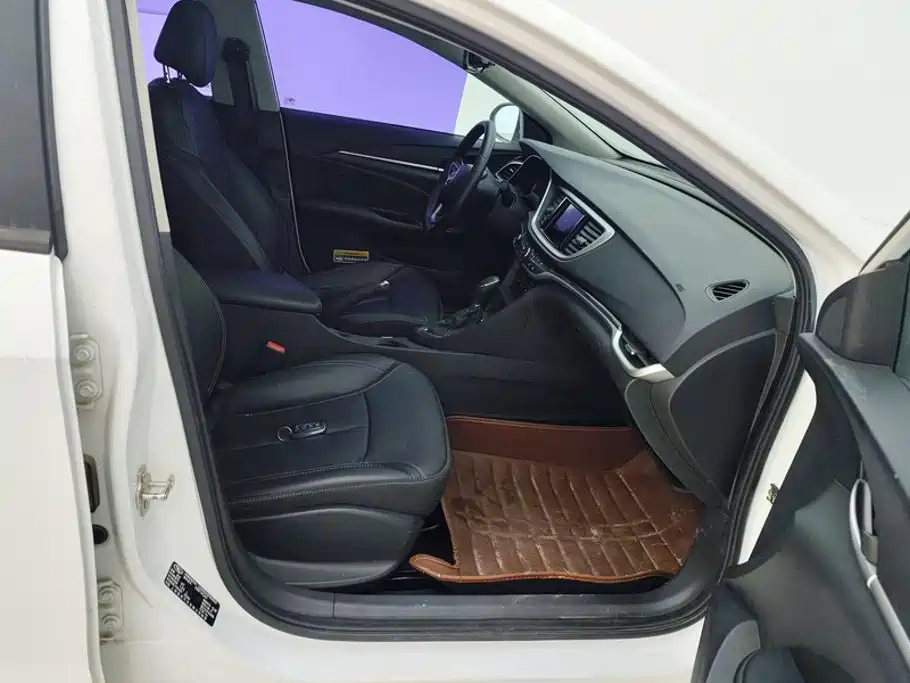 Buick Excelle GT 2015 — фото 8