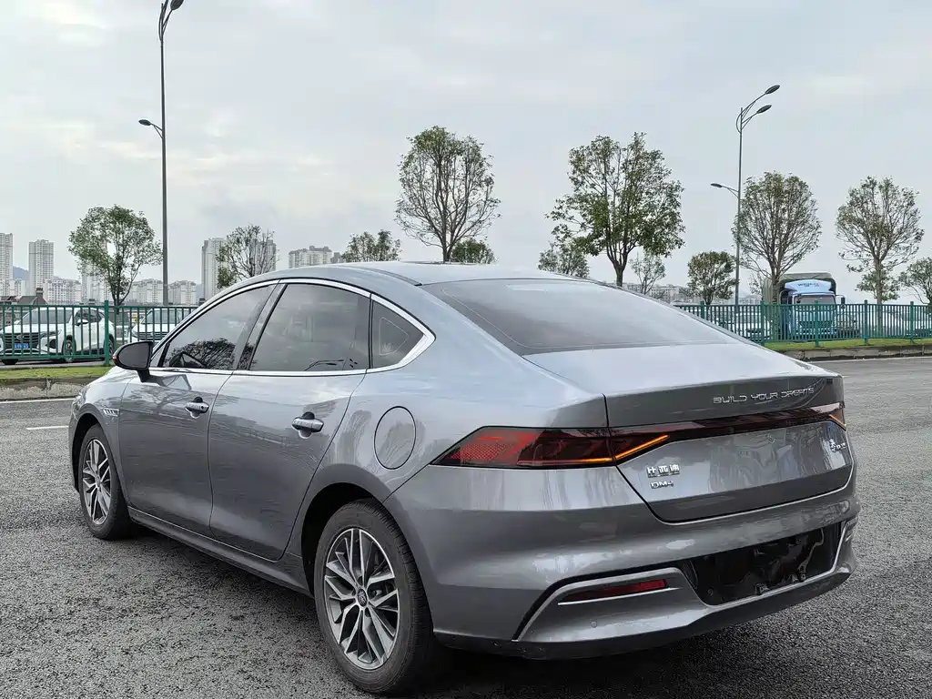 BYD Qin PLUS 2022 — фото 11