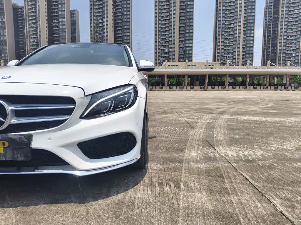 Mercedes-Benz C-Class 2016 — фото 18