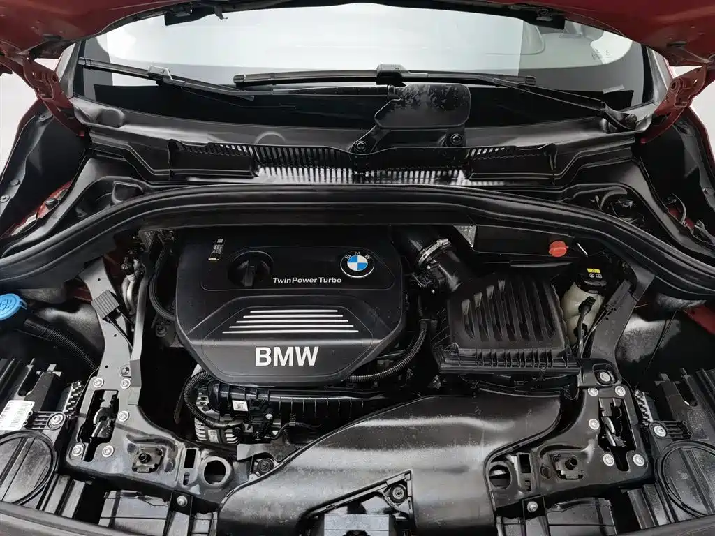 BMW 2 Series Active Tourer 2016 — фото 6