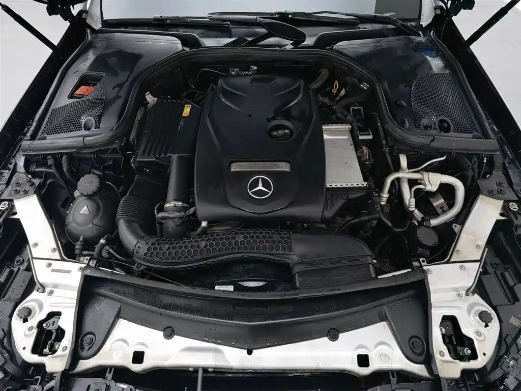 Mercedes-Benz E-Class 2018 — фото 6