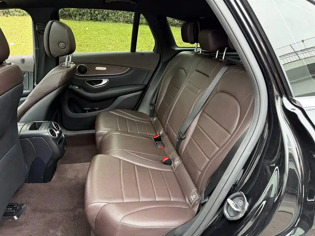Mercedes-Benz GLC 2020 — фото 10