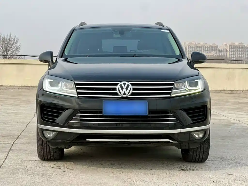 Volkswagen Touareg 2016 — фото 24