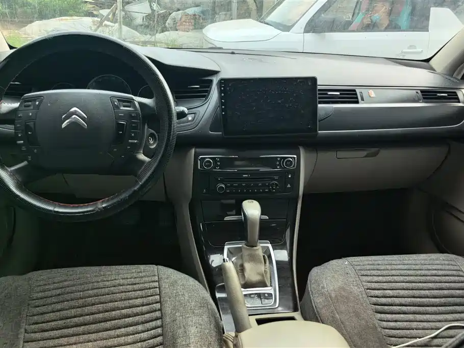 Citroen C5 2015 — фото 12