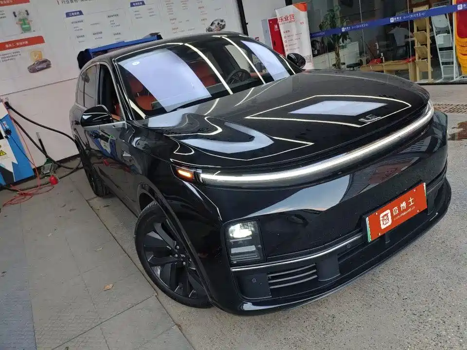 Li Auto Li L7 2024