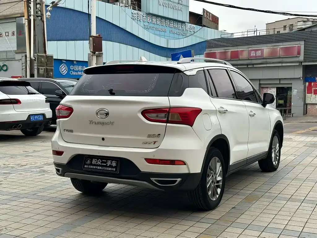 GAC Motor Trumpchi GS4 2017 — фото 8