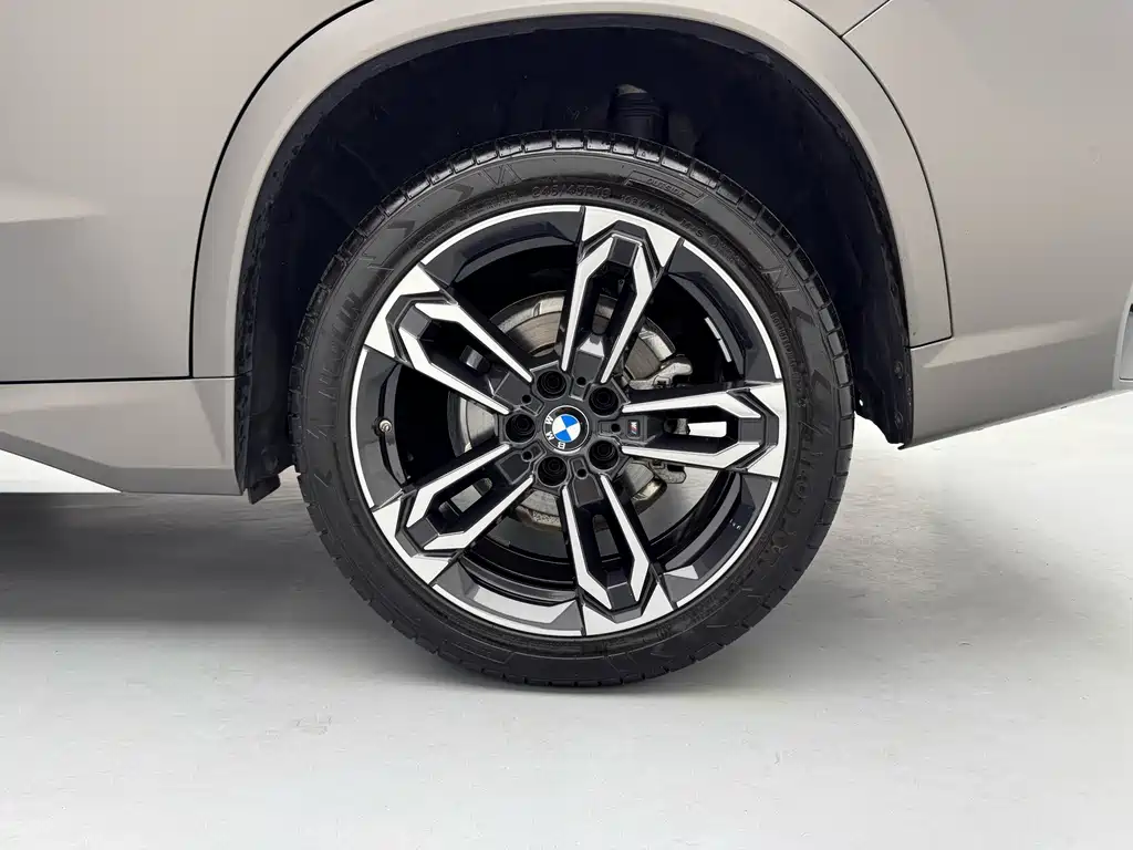 BMW X1 2024 — фото 8