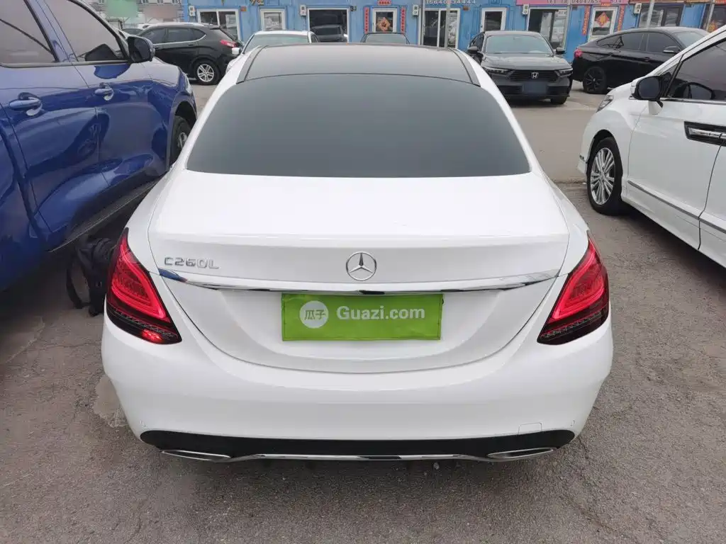 Mercedes-Benz C-Class 2018