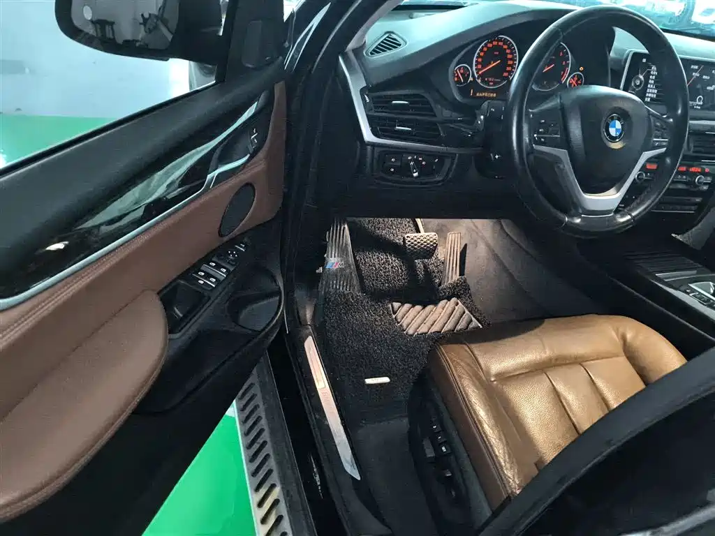 BMW X5 2015 — фото 12