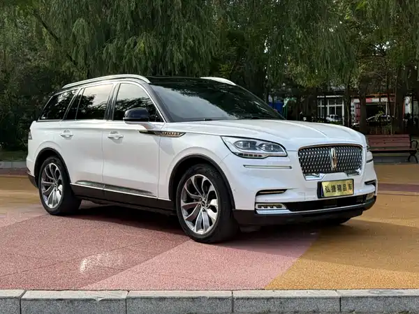 Lincoln Aviator 2021