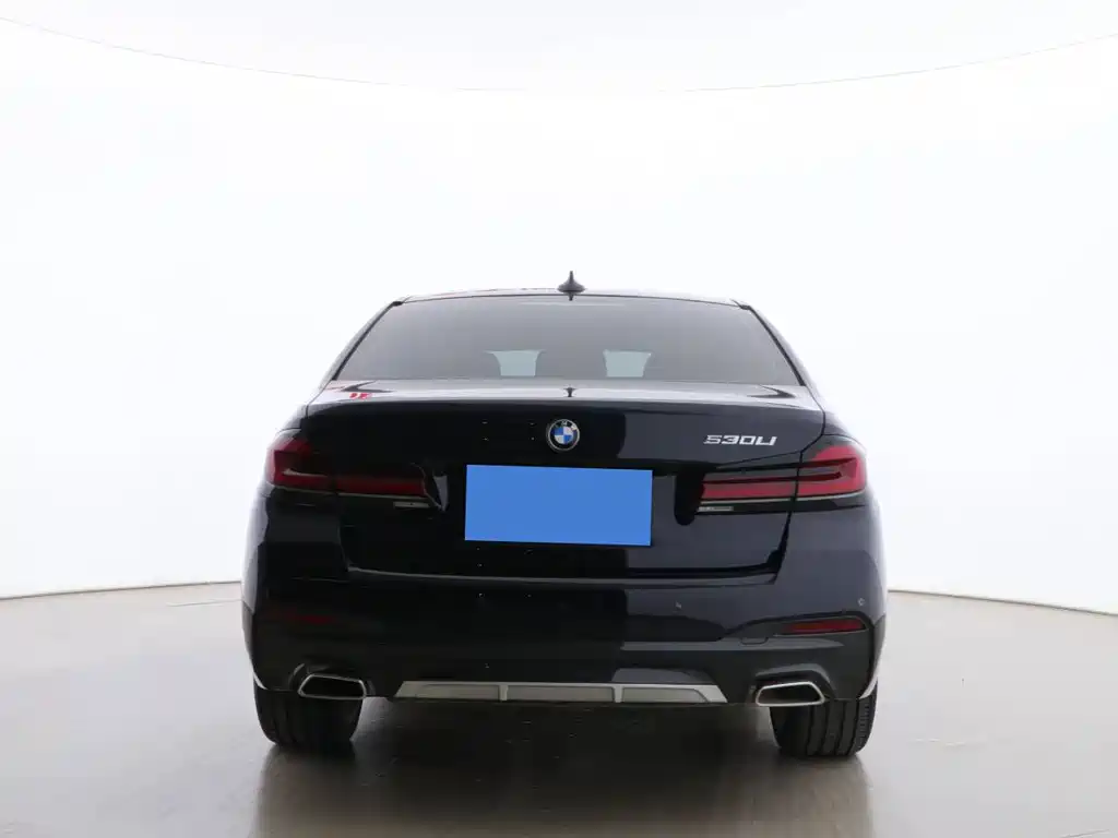 BMW 5 Series 2023