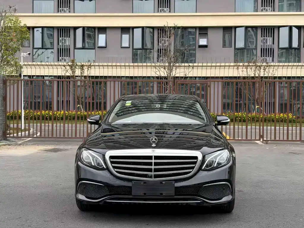 Mercedes-Benz E-Class 2017 — фото 2
