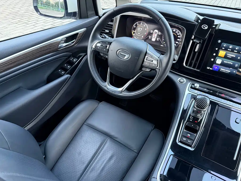 GAC Motor Trumpchi M8 2021 — фото 16