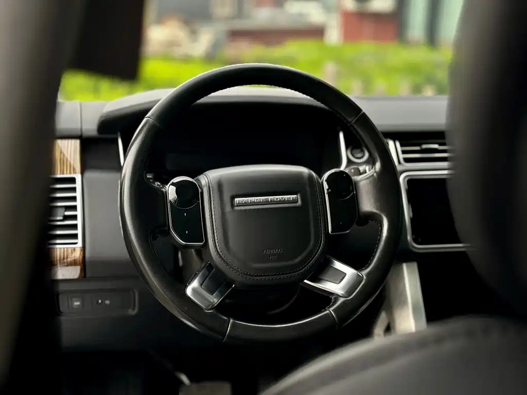 Land Rover Range Rover 2019 — фото 14