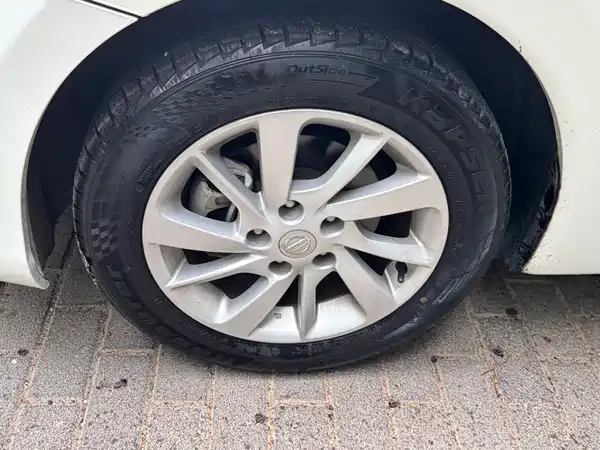 Nissan Tiida 2019