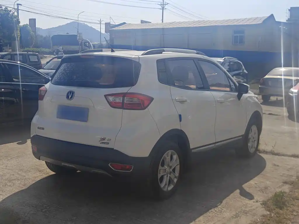 Changan CS15 2017