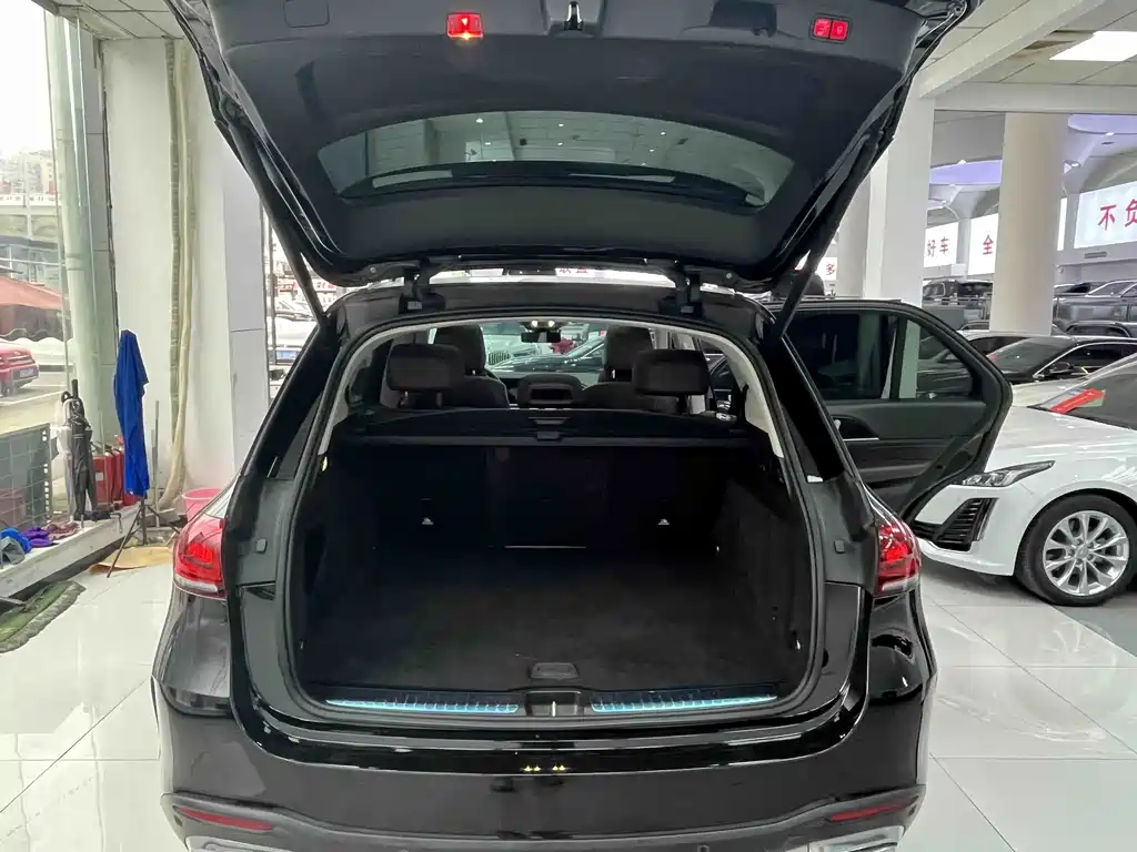 Mercedes-Benz GLE 2021 — фото 23