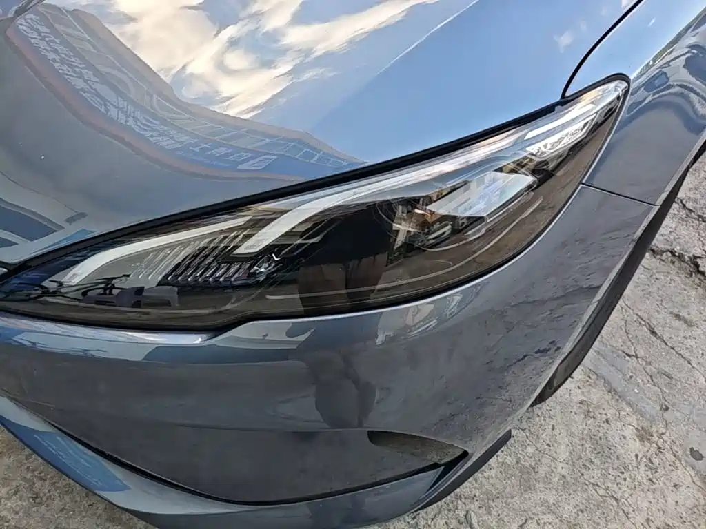 BYD Seal 05 DM-i 2025 — фото 24