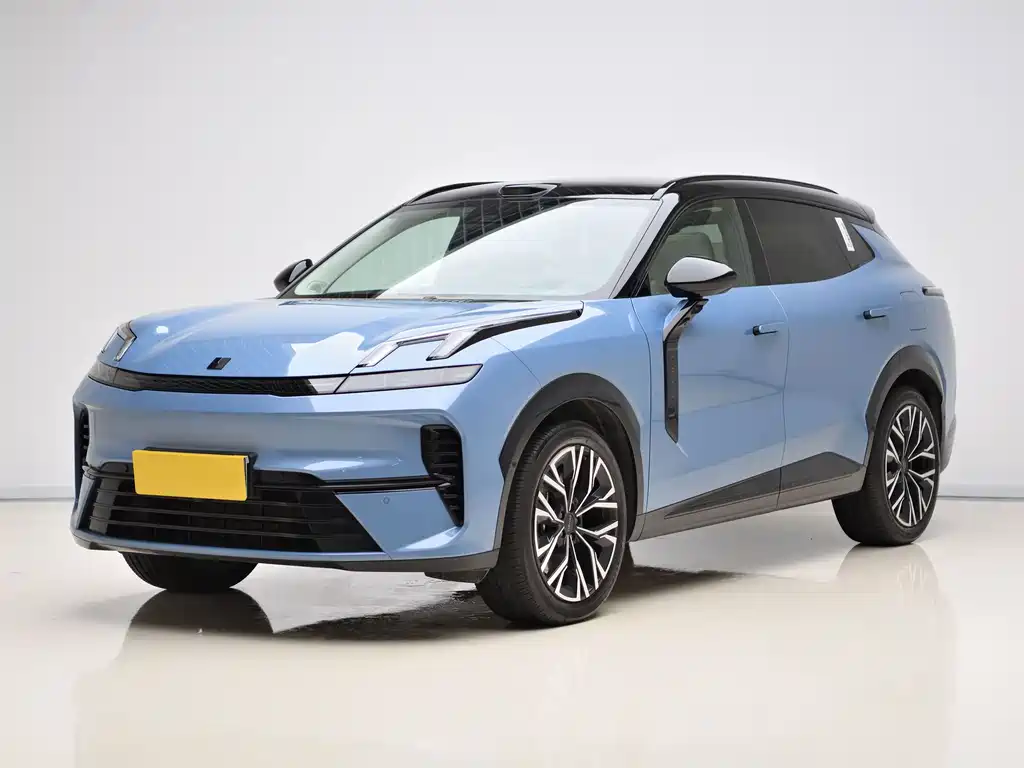 Lynk & Co 08 EM-P 2025 — фото 1