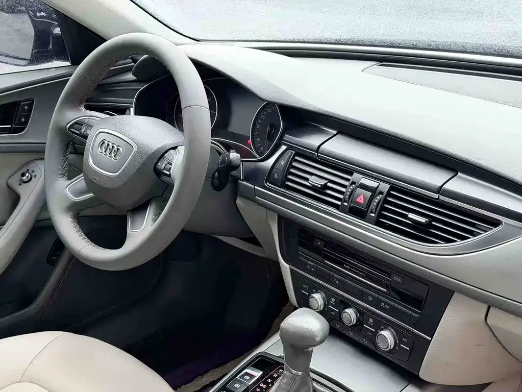 Audi A6L 2014 — фото 3