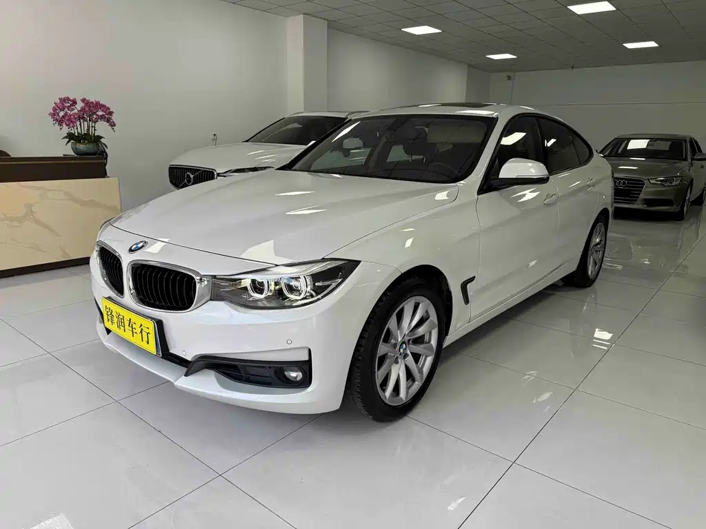 BMW 3 Series GT 2018 — фото 1
