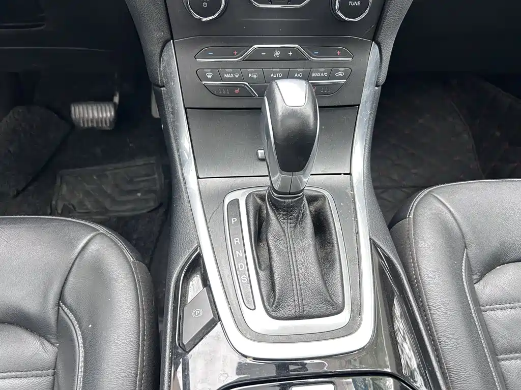 Ford Edge 2017