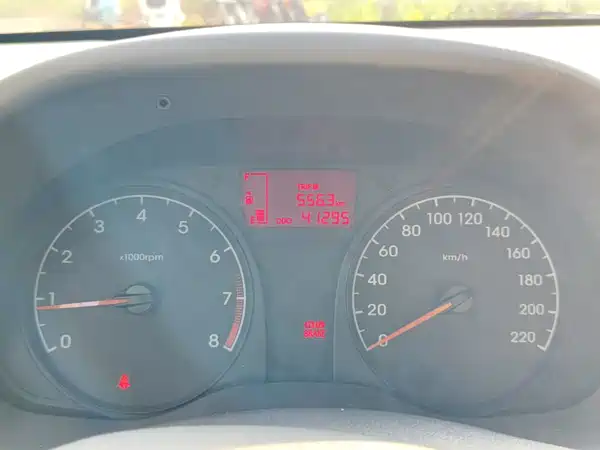 Hyundai Accent 2015