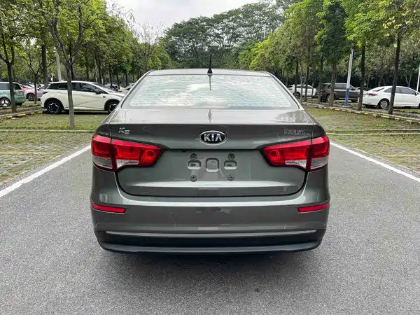 Kia K2 2016