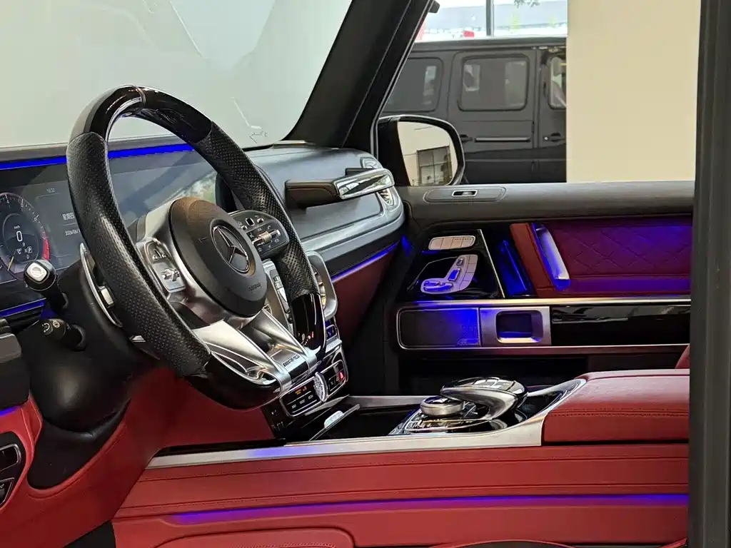 Mercedes-Benz G-Class AMG 2020 — фото 11