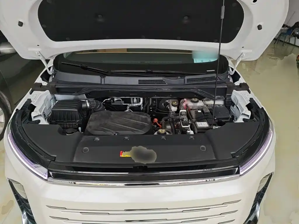 Maxus G50 Plug-In Hybrid 2025 — фото 20